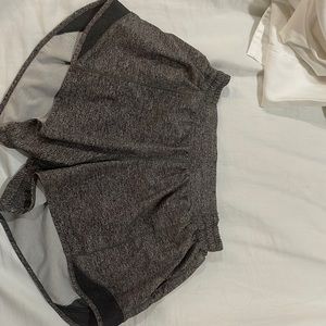 LULU lemon hotty hot shorts
